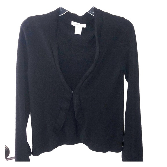 Black ruffle front and sleeve open front sweater - Picture 2 of 6